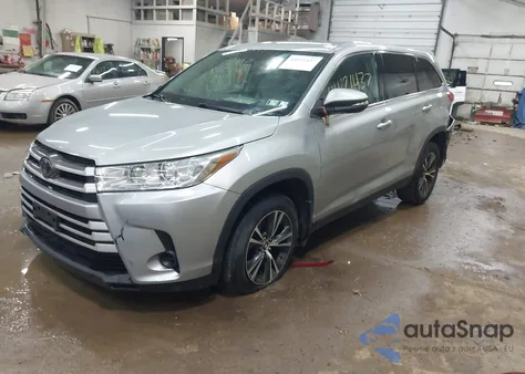 2019 Toyota Highlander Le из США, поврежденный, VIN 5TDBZRFHXKS932903
